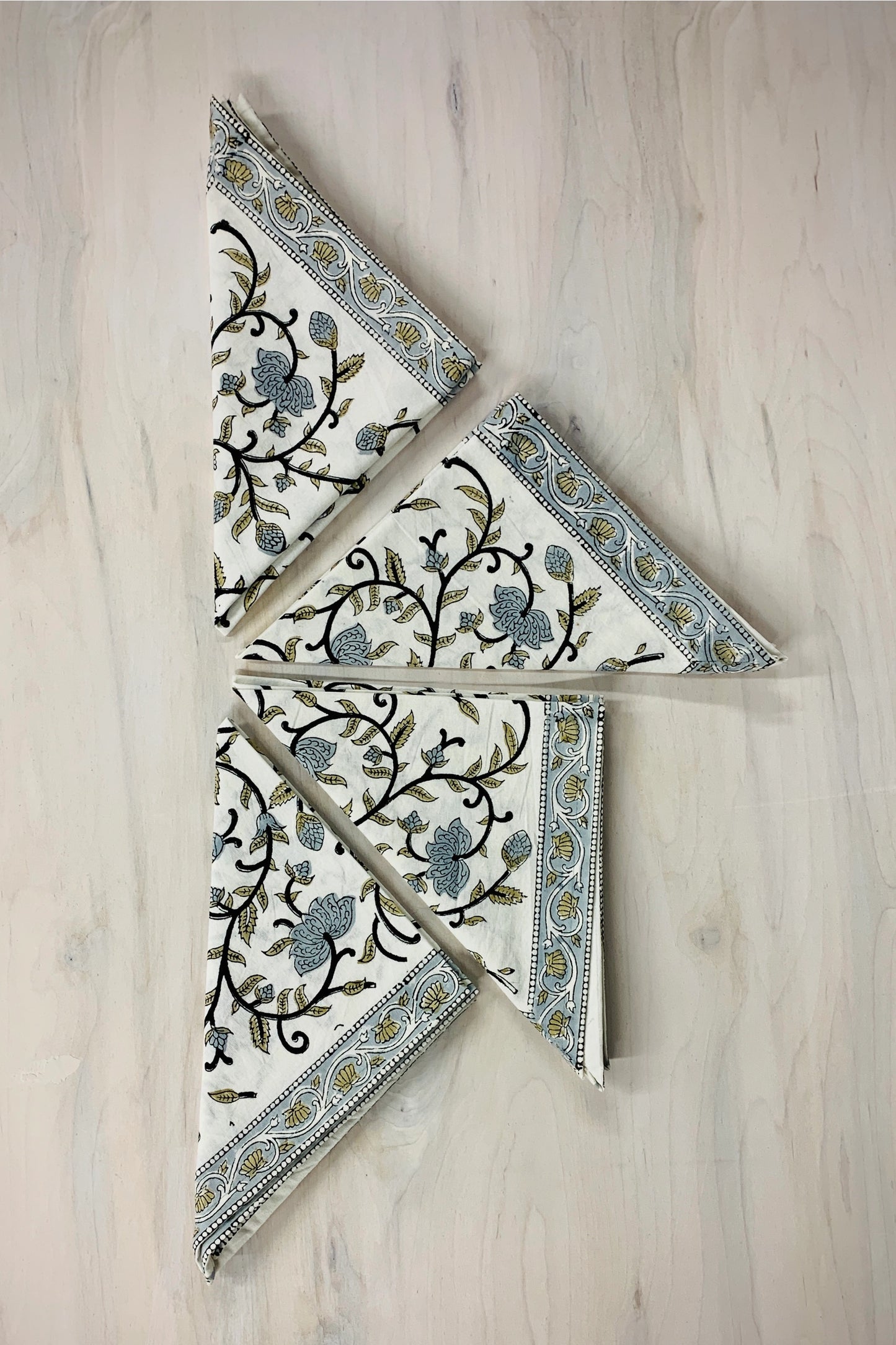 Silver Floral Napkin Set