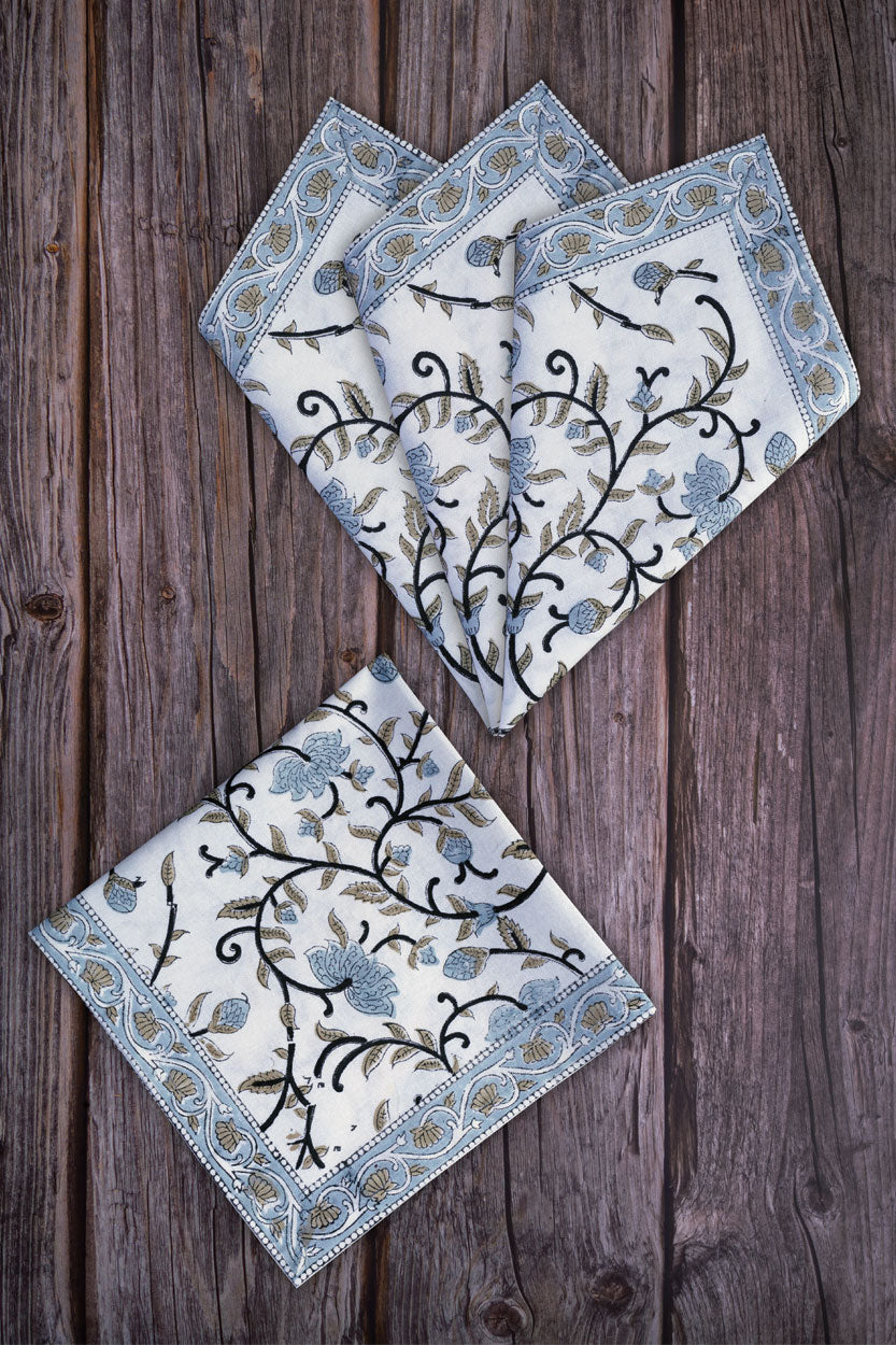 Silver Floral Napkin Set