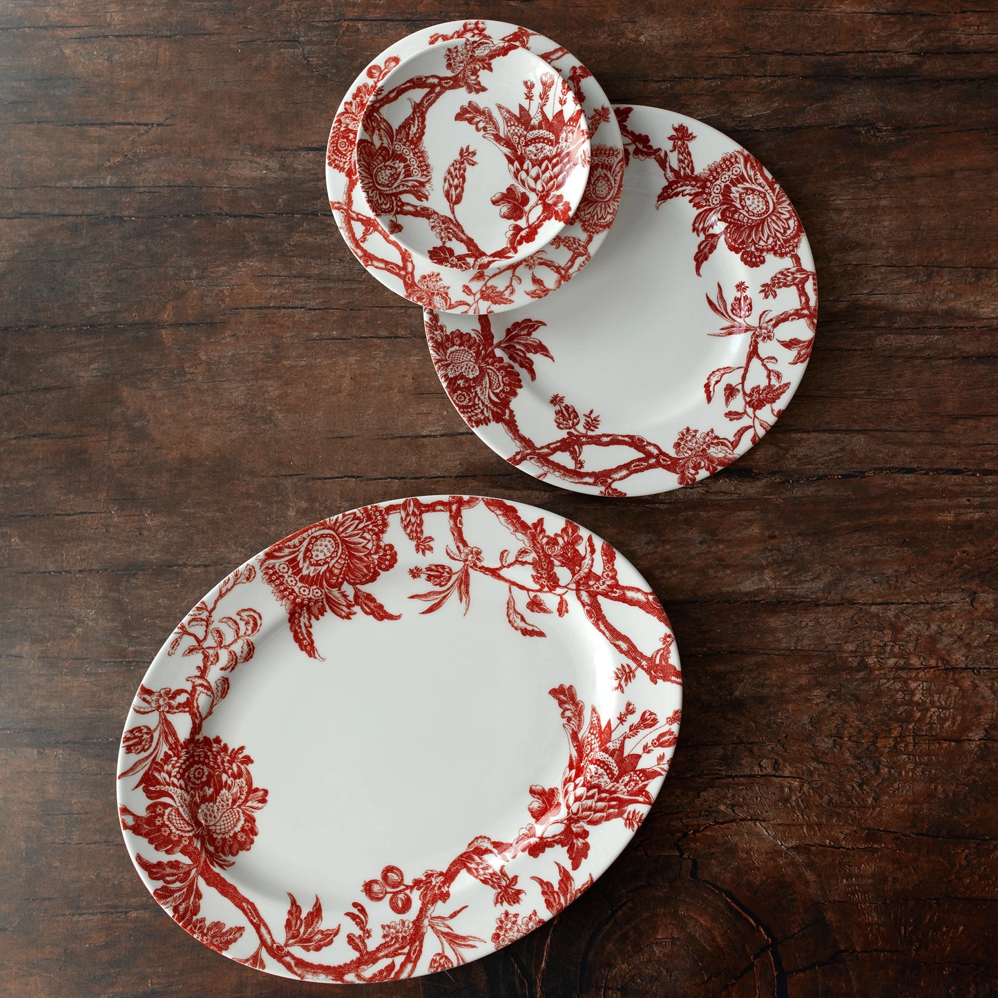 Crimson Vines Salad Plate